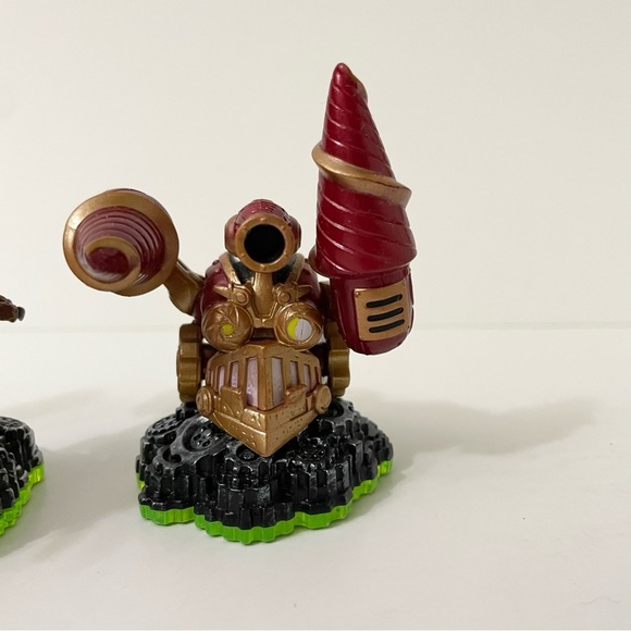 Lot of 4 Skylanders Trigger Happy Drill Sergeant Drobot Sprocket - Picture 7 of 16